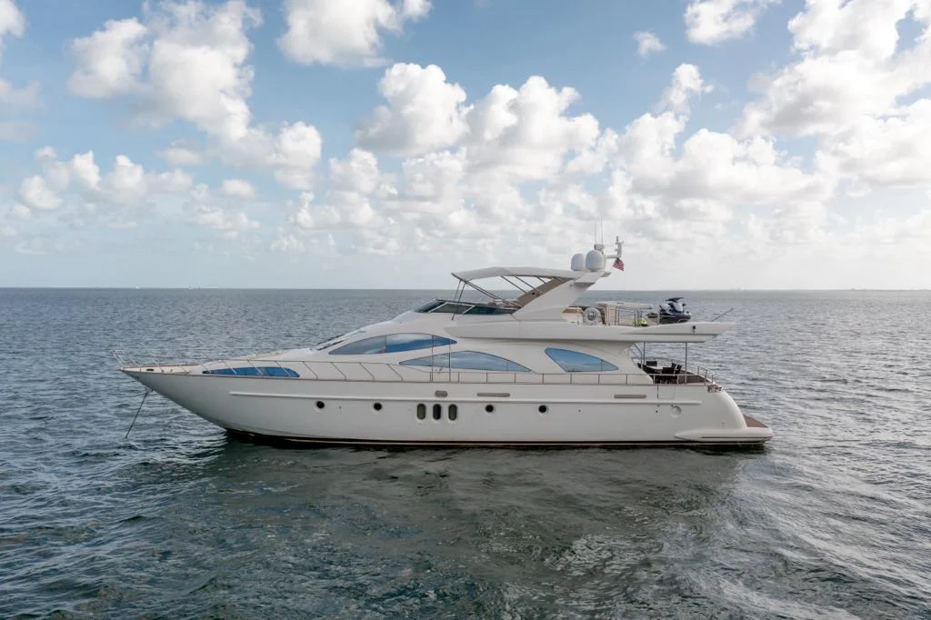 85ft Azimut Del Mar refined luxury